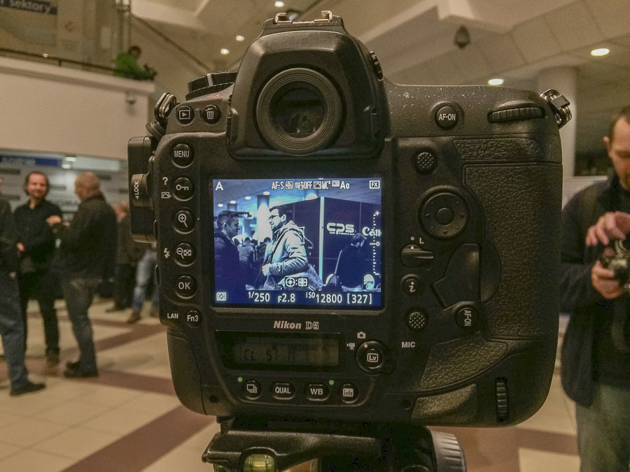 Nikon D5 podczas targów Press Photo Expo 2016.